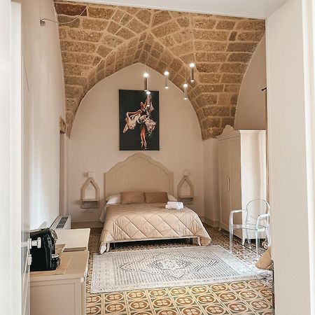 Palazzo Alma Luxury Rooms Casarano Exterior photo