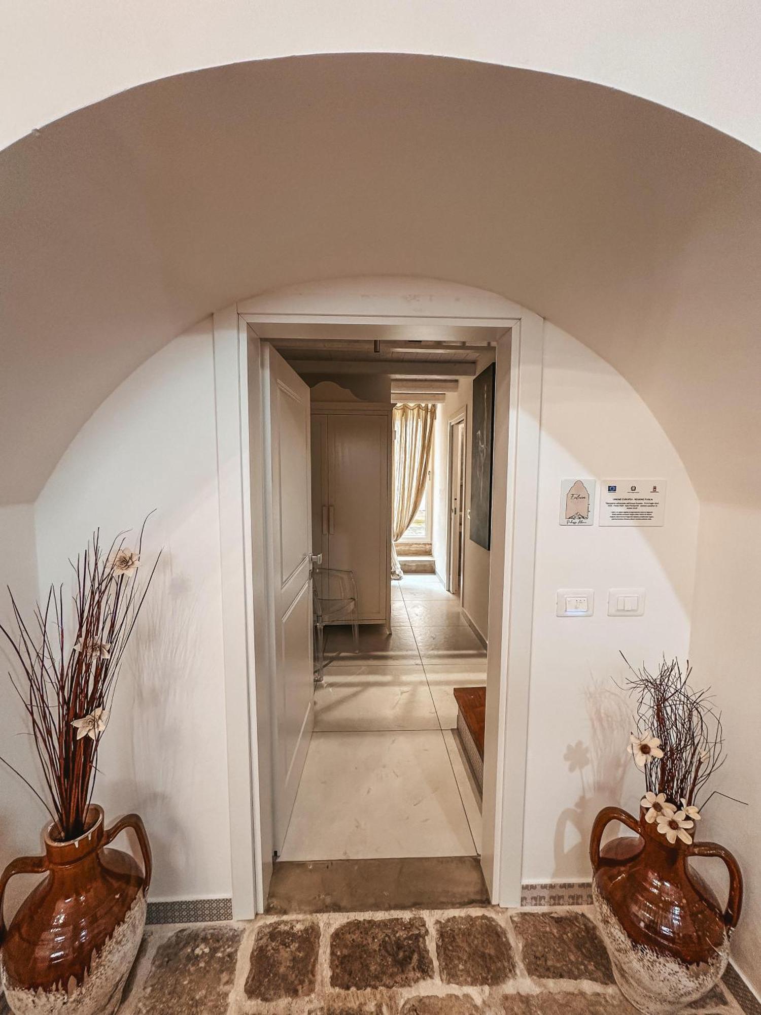Palazzo Alma Luxury Rooms Casarano Exterior photo